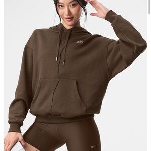ALO Yoga Accolade Espresso hoodie